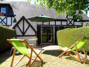 Charmant Cottage Normand avec Jardin, Proche Hippodrome, Piscine Chauffée et Tennis, Parking Privé - FR-1-487-288